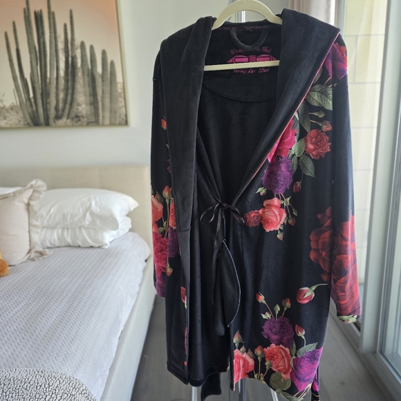 Ted Baker Womens Robe. Size UK 8-10. - Picture 6 of 10